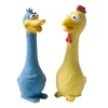 Adori Latex Toy Zittende Kip Met Piep - Hondenspeelgoed - 29 cm Assorti