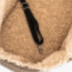 Pet & Co. Hondentas Lucky - Hondenautoaccessoire - 46x35x24 cm Kaki